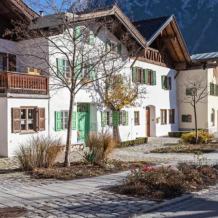 Amethyst Apartment Mittenwald